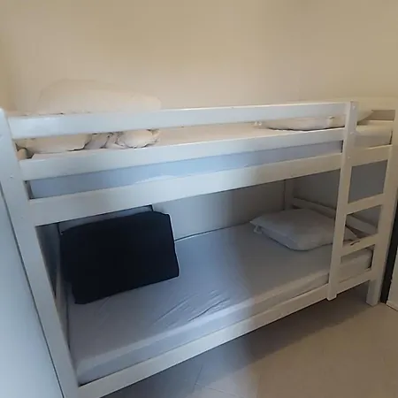 Climatise Sur L'ile Des Pecheurs